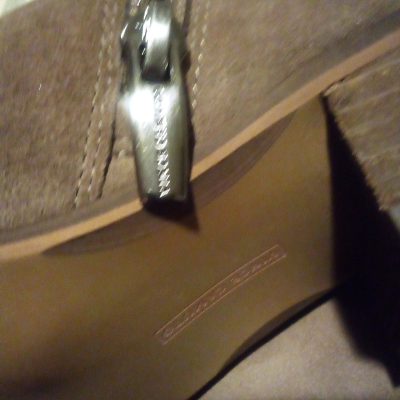Vince Camuto Ladies Ankle Boots Size 8M - Picture 10 of 10